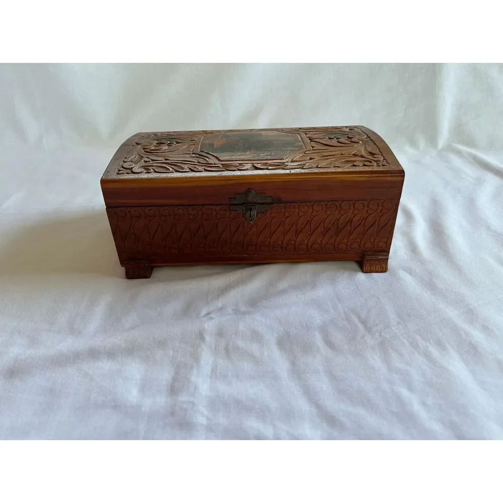 Vintage Carved Wooden Trinket/Jewlery Box with Mirror, Scroll Work